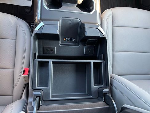 New 2026 GMC Sierra 3500 SLT w/ SLT Premium Package image 18