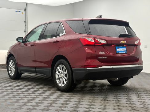 Used 2020 Chevrolet Equinox LT w/ Driver Convenience Package FWD image 11