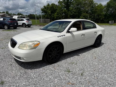 Used 2006 Buick Lucerne CXS w/ Driver Confidence Package FWD image 2