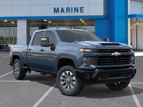 New 2026 Chevrolet Silverado 2500 Custom AWD/4WD image 7