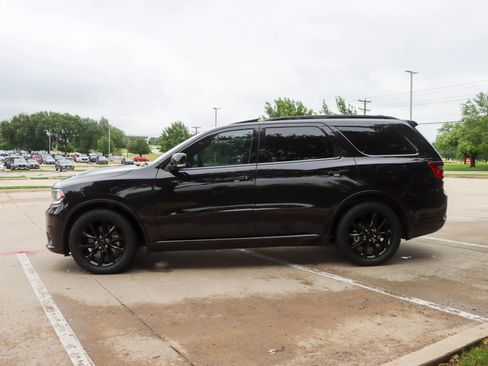 Used 2018 Dodge Durango R/T w/ Technology Group AWD/4WD image 4