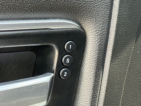 Used 2022 RAM 2500 Laramie AWD/4WD image 23
