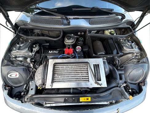Used 2004 MINI Cooper S FWD image 11