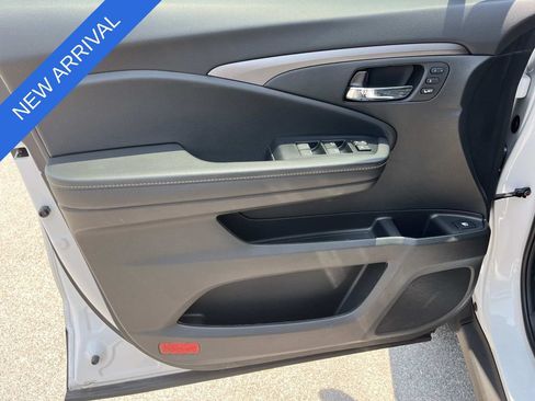 Used 2025 Honda Ridgeline RTL image 27