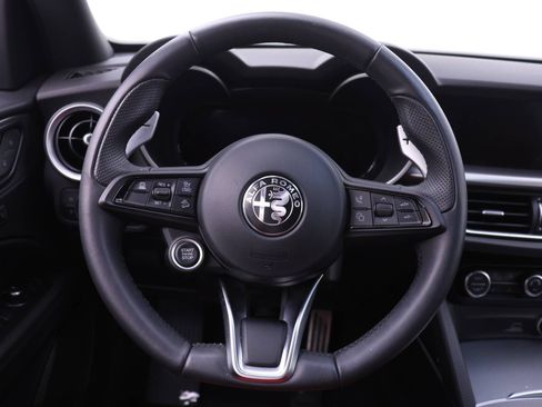 Certified 2024 Alfa Romeo Stelvio Veloce AWD/4WD image 17