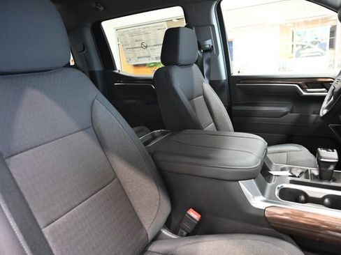 New 2026 Chevrolet Silverado 1500 RST AWD/4WD image 11