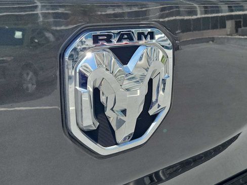 Used 2024 RAM 1500 Big Horn RWD image 10