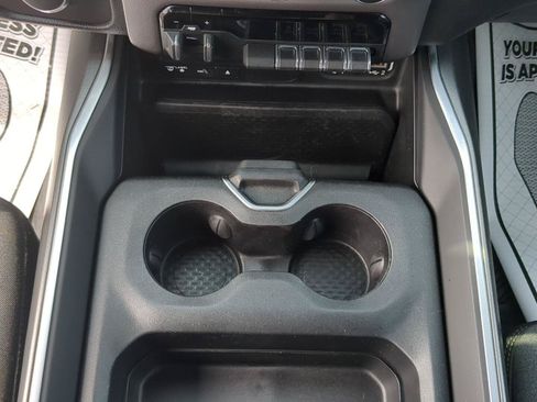 Used 2019 RAM 1500 Big Horn AWD/4WD image 16