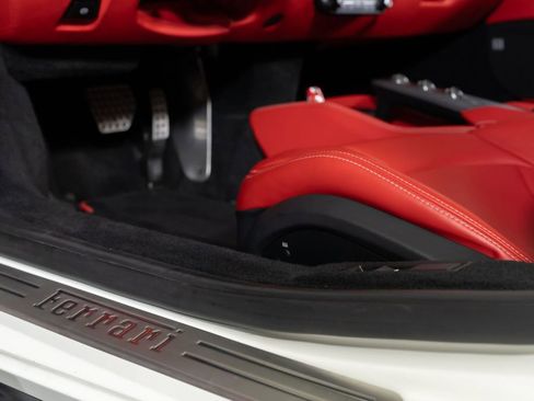 Used 2020 Ferrari F8 Tributo RWD image 25