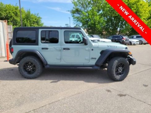 Used 2024 Jeep Wrangler Unlimited Sport AWD/4WD image 2