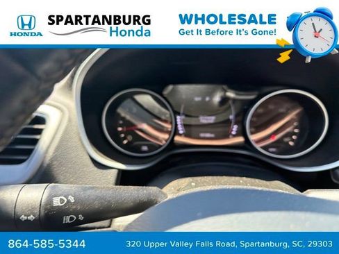 Used 2019 Jeep Compass Latitude FWD image 18