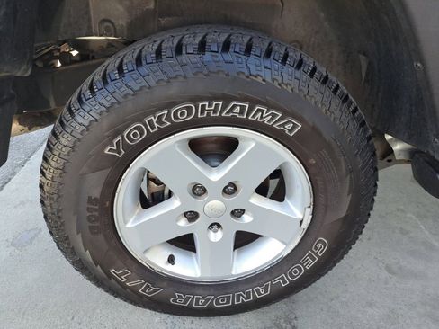 Used 2015 Jeep Wrangler Unlimited Sport w/ Quick Order Package 24S image 22