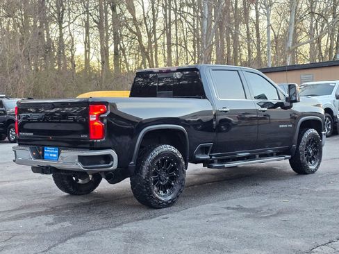 Used 2020 Chevrolet Silverado 3500 LTZ w/ LTZ Plus Package image 8