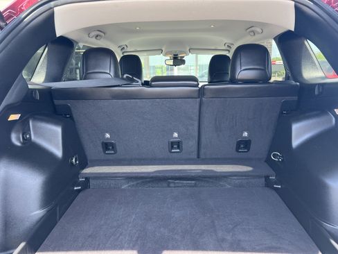 Used 2021 Jeep Cherokee Latitude Plus image 9