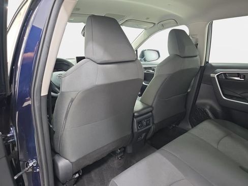 Certified 2025 Toyota RAV4 XLE AWD/4WD image 10