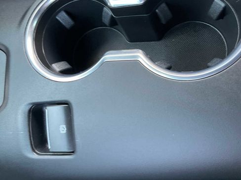 Used 2025 Ford Mustang Premium image 25