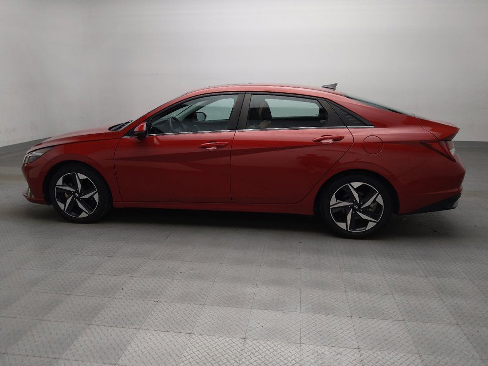 Used 2023 Hyundai Elantra Limited FWD image 3