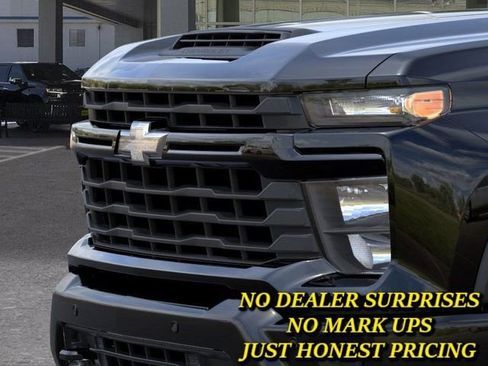 New 2026 Chevrolet Silverado 2500 Custom w/ Custom Value Package AWD/4WD image 13