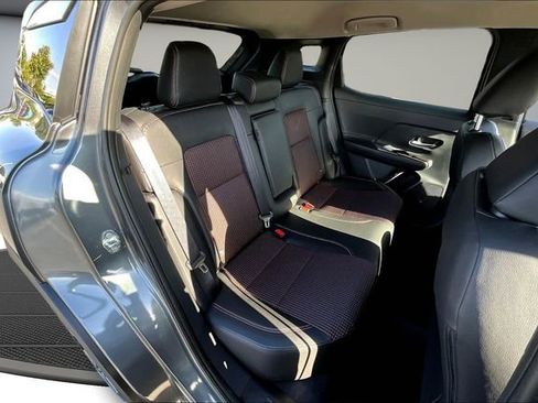 New 2026 Nissan Kicks SR image 10