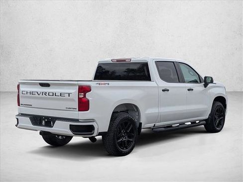 New 2026 Chevrolet Silverado 1500 Custom image 2