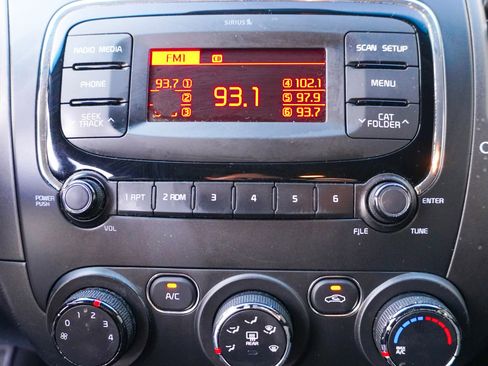 Used 2018 Kia Forte LX image 27