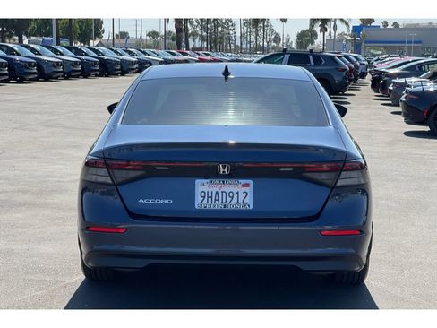 Used 2023 Honda Accord EX image 4