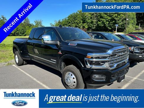 Used 2026 RAM 3500 Limited w/ Bed Utility Group AWD/4WD image 1