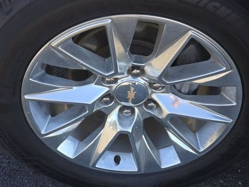 Used 2023 Chevrolet Tahoe Premier w/ Premium Package 2 image 34