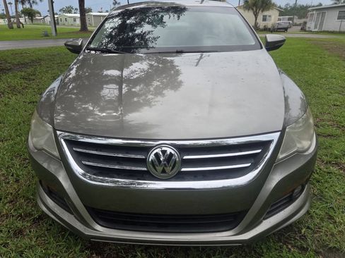 Used 2012 Volkswagen CC Sport FWD image 2