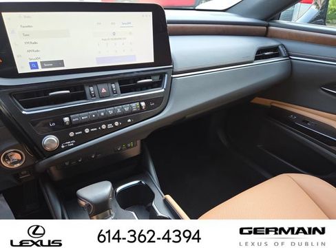 Certified 2024 Lexus ES 350 w/ Premium Package FWD image 37