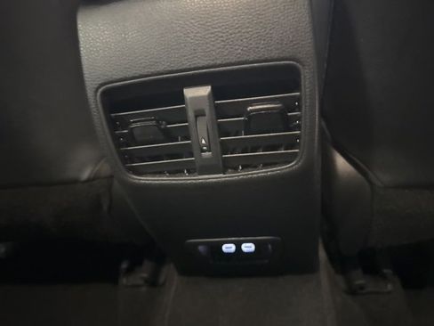 Certified 2024 Toyota Corolla Cross XLE image 14