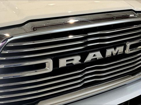 Used 2024 RAM 2500 Laramie image 33
