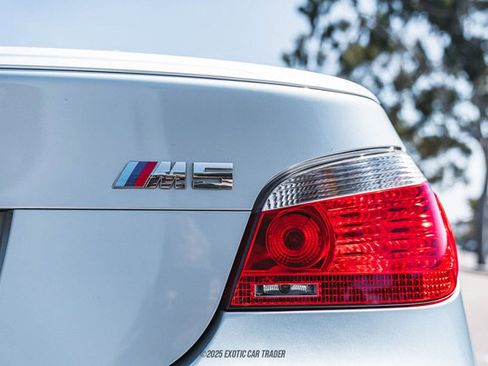 Used 2006 BMW M5 image 77