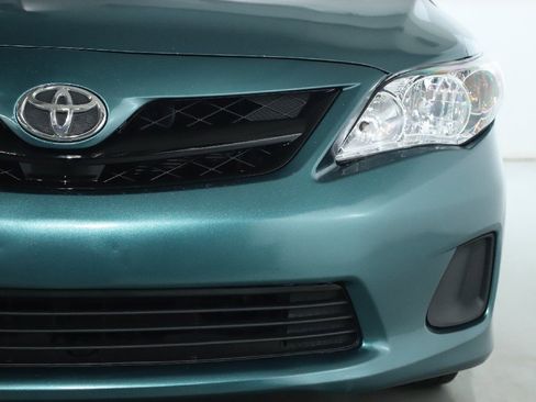 Used 2009 Toyota Corolla LE image 17