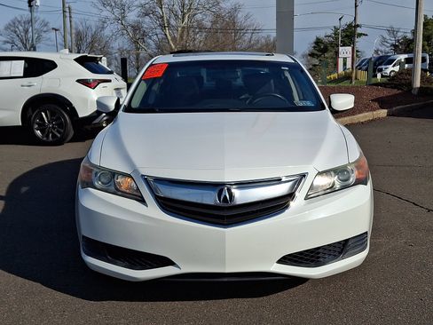 Used 2015 Acura ILX FWD image 2