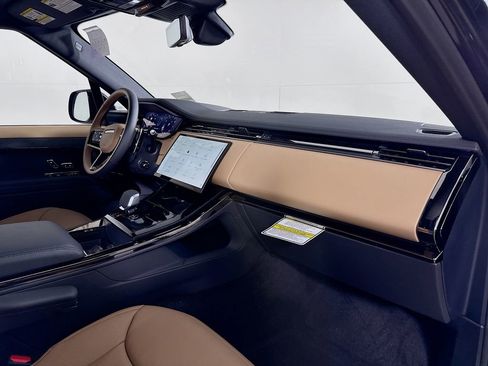 New 2026 Land Rover Range Rover Sport Dynamic SE AWD/4WD image 31