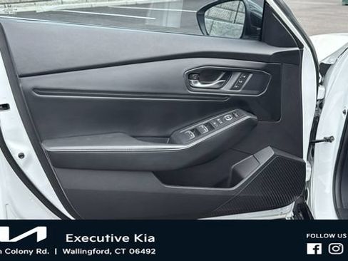 Used 2023 Honda Accord Sport image 9