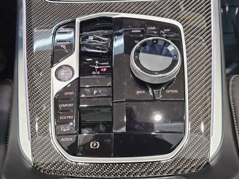 New 2026 BMW X5 M60i image 18