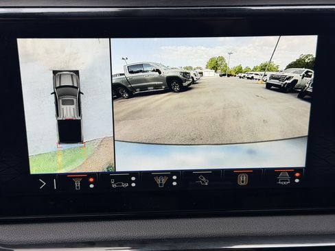 Used 2025 GMC Sierra 1500 AT4 AWD/4WD image 19