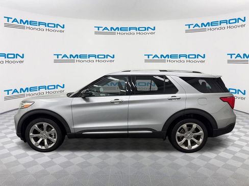 Used 2020 Ford Explorer Platinum w/ Premium Technology Package AWD/4WD image 2