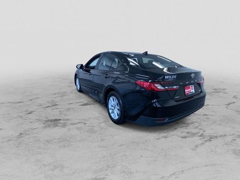 Used 2026 Toyota Camry LE FWD image 8