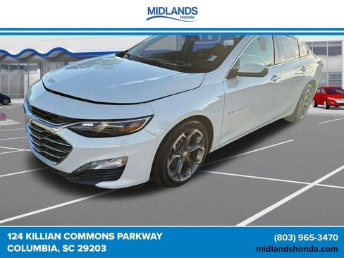 Used 2024 Chevrolet Malibu LT FWD image 3
