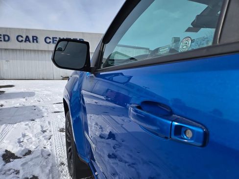 Used 2021 GMC Canyon Elevation image 39