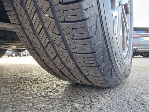 Certified 2020 Ford Escape SEL image 17