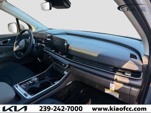 New 2026 Kia Carnival SX image 12