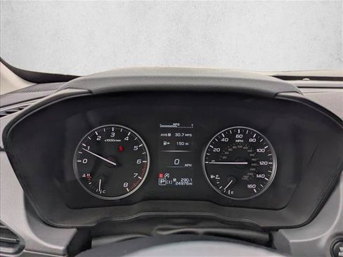 Used 2025 Subaru Crosstrek 2.5i Premium AWD/4WD image 16
