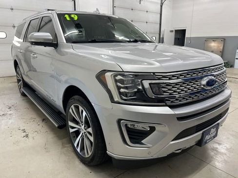 Used 2019 Ford Expedition Max Platinum image 3