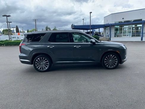 Certified 2024 Hyundai Palisade Calligraphy AWD/4WD image 11