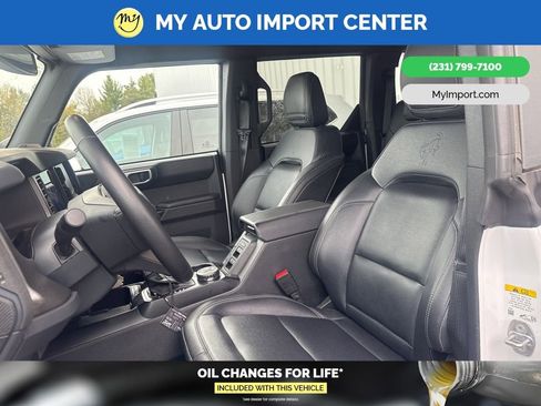 Used 2025 Ford Bronco Badlands AWD/4WD image 7