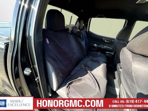 Used 2019 Toyota Tacoma TRD Sport RWD image 25